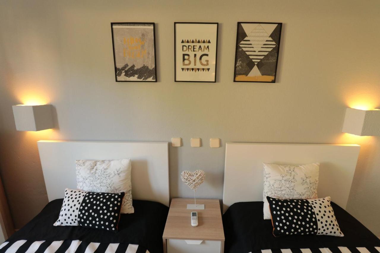 Lovelystay - Cozy 1Br Flat In Alvor With Ac And Balcony 외부 사진