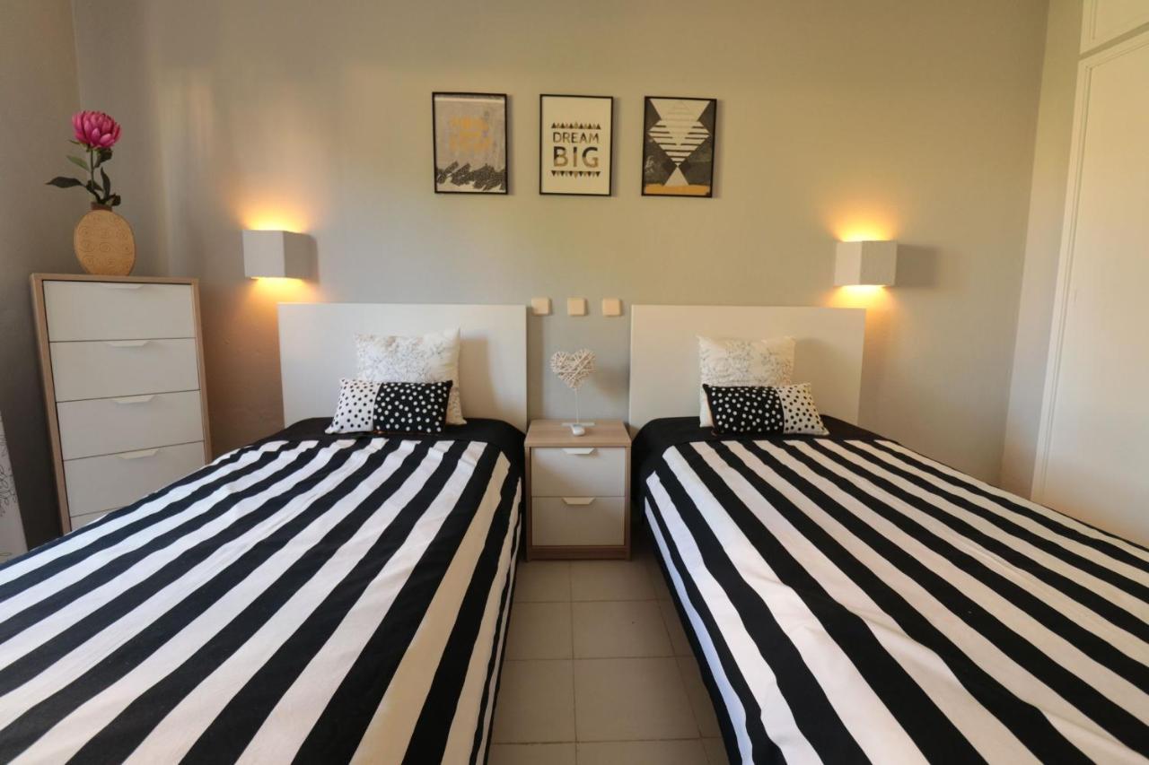 Lovelystay - Cozy 1Br Flat In Alvor With Ac And Balcony 외부 사진